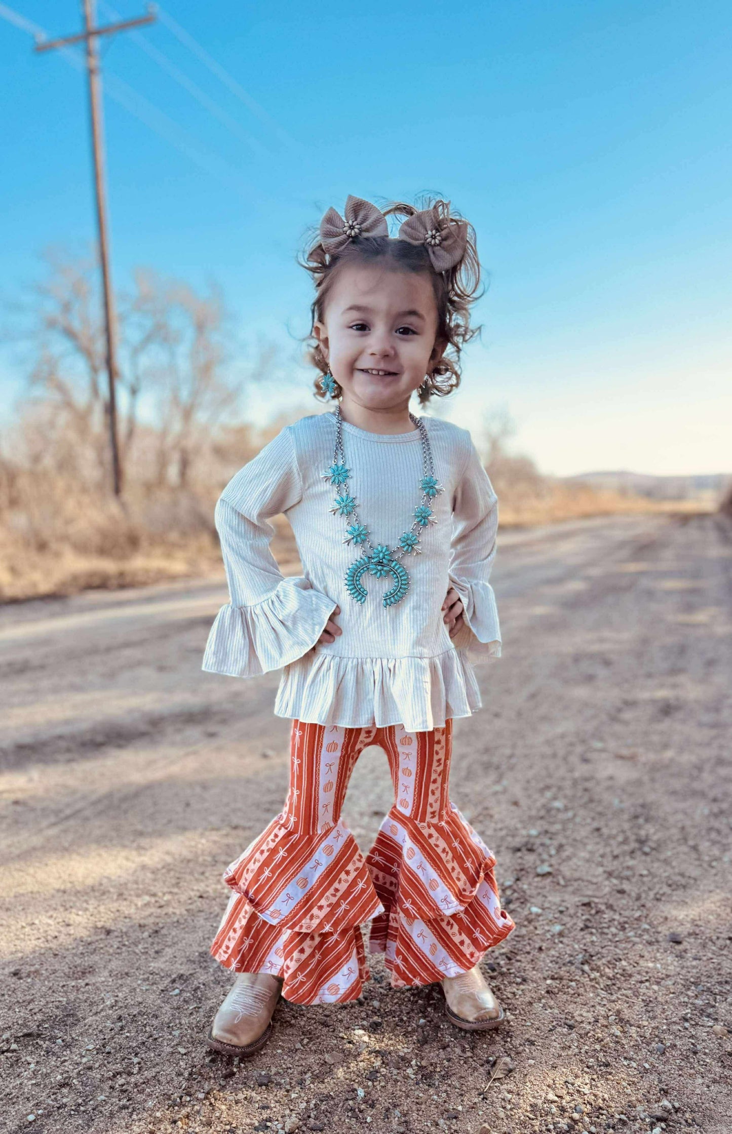 Vanilla Chai Ruffled Sleeve Top