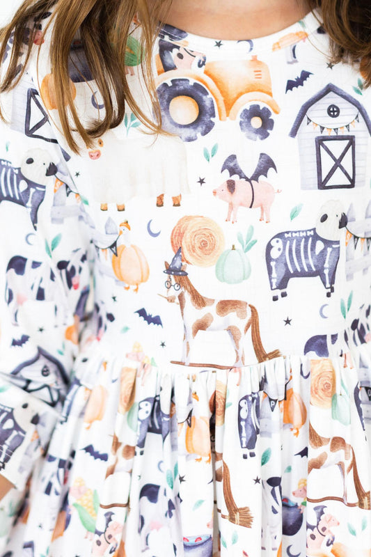 Stay Spooky 3/4 Sleeve Pocket Twirl Dress