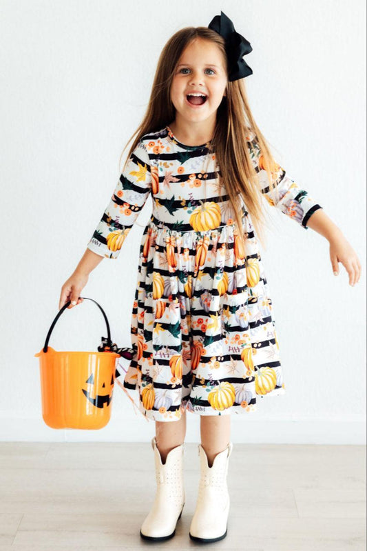 Pumpkins & Peonies 3/4 Sleeve Pocket Twirl Dress