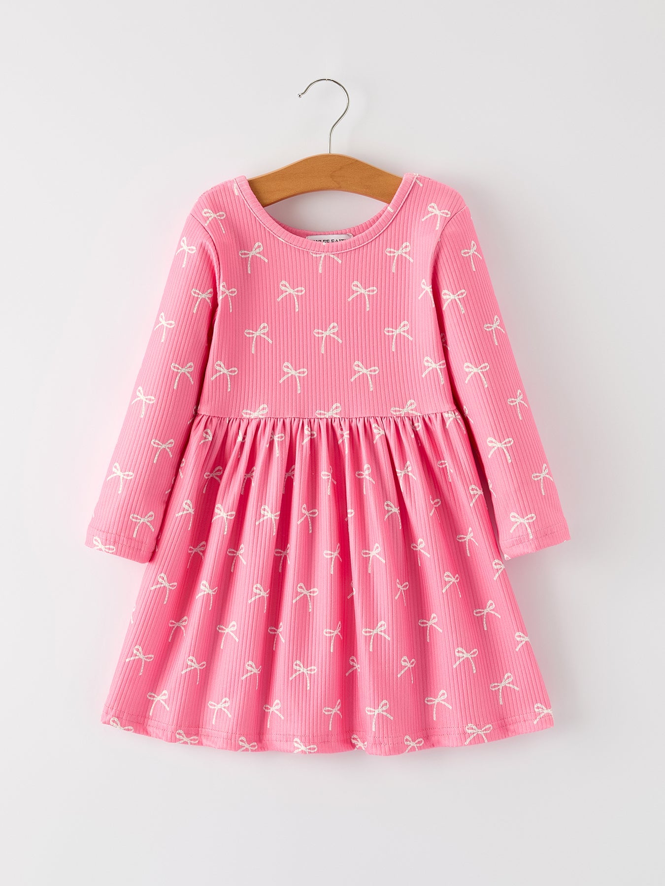 Christmas Bow Girls Dress: Festive and Adorable Design