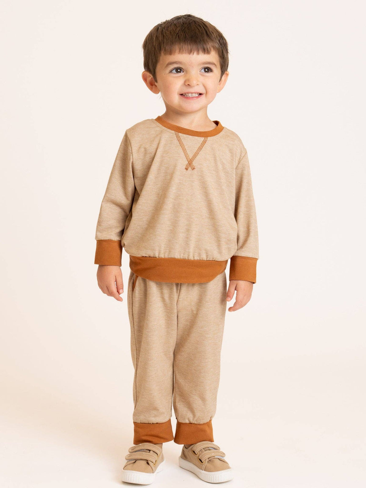 Hot Cocoa Jogger Outfit