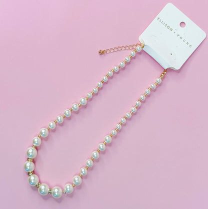 Graduated Glam Pearl Necklace