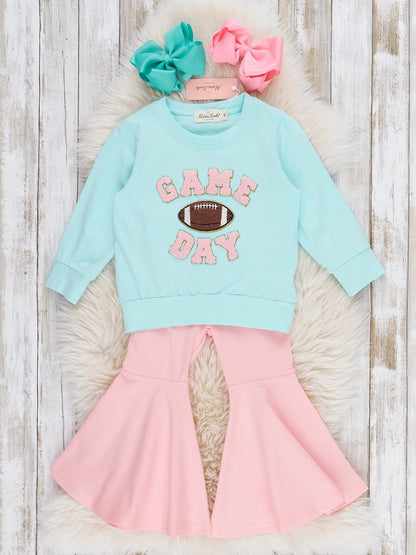 Gorgeous on Game Day Outfit