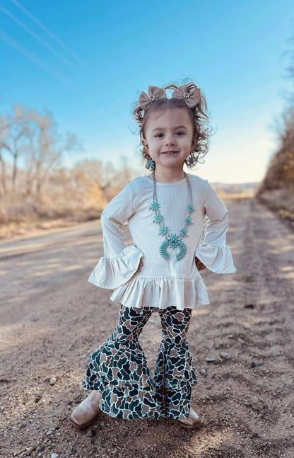 Vanilla Chai Ruffled Sleeve Top