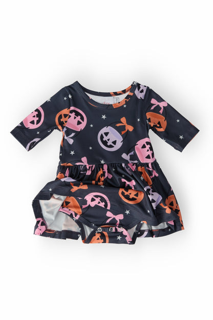 Sweet Tooth 3/4 Sleeve Twirl Bodysuit