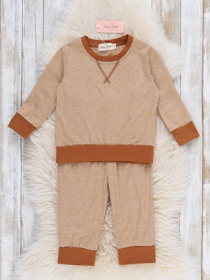 Hot Cocoa Jogger Outfit