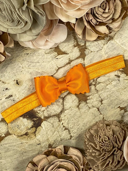 Bitty Scalloped Bow - Headband - 2.5"