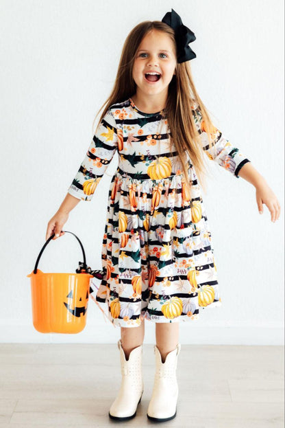 Pumpkins & Peonies 3/4 Sleeve Pocket Twirl Dress