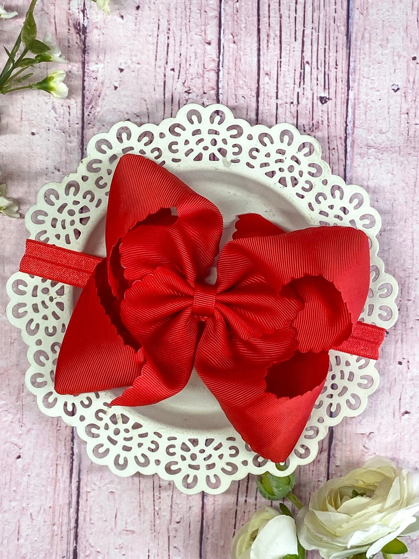 Oversize Scalloped Bows - Alligator Clip - 5.5"