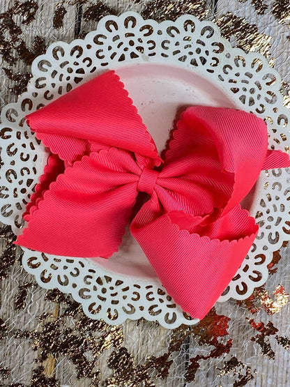 Oversize Scalloped Bow - Headband - 5.5"